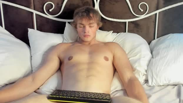 chase_muscular 02-10-2025 video lick