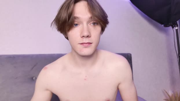 callmenineoneseven 03-10-2025 video bigcock