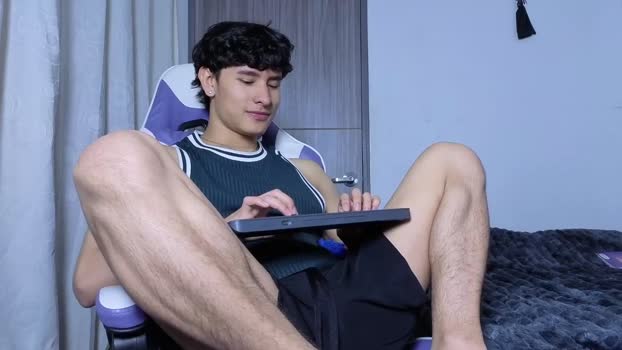 j_u_p_i_t_e_r 03-10-2025 video fingers