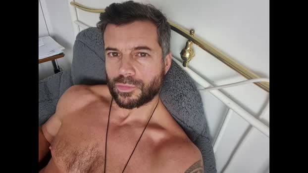 pete_le_meat 04-10-2025 video beauty