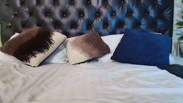 sam_rouge 04-10-2025 video fingering