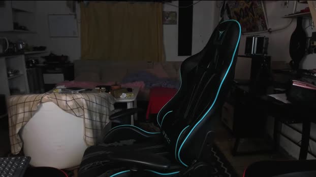 naughty_nik43 04-10-2025 video handsome