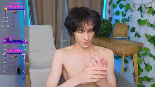 va1ora 04-10-2025 video sexykitty