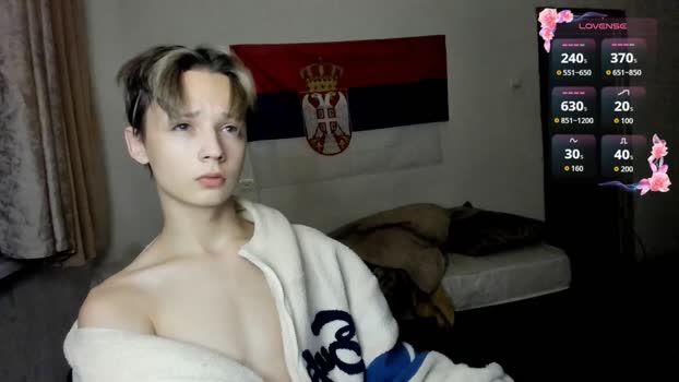 1vampirella_gs 05-10-2025 video fingers