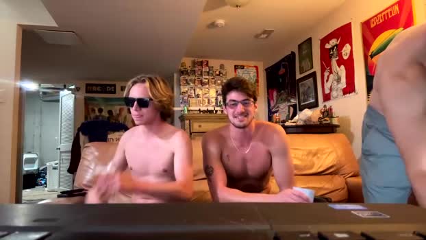 college_packing_8 06-10-2025 video striptease