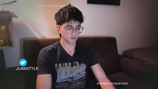 juancamroom 10-10-2025 video big