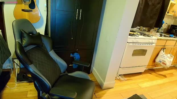 chance69cruise 11-10-2025 video legs