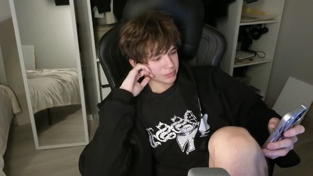 sw33theart_b0y 11-10-2025 video big