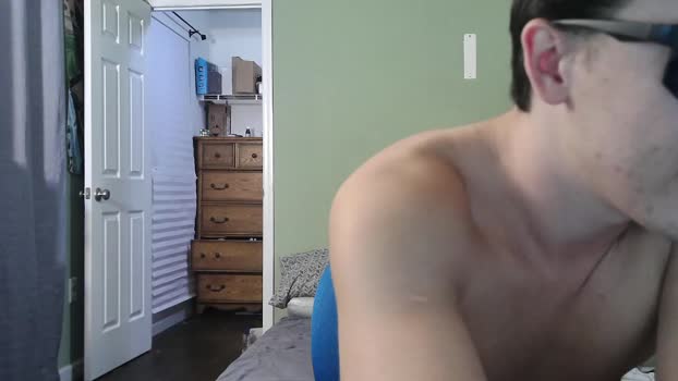 captain_chris8 13-10-2025 video Webcam