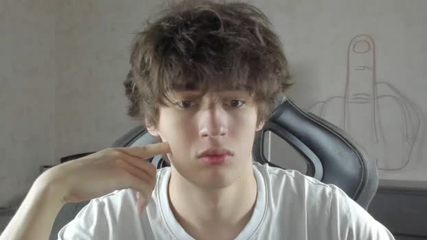 mason_jr 12-10-2025 video kiss