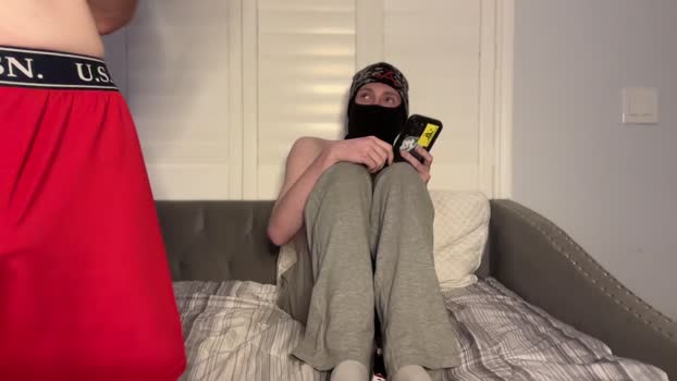 spicey_twins_tv 15-10-2025 video fuckher