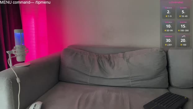 antray_misti 16-10-2025 video kissing