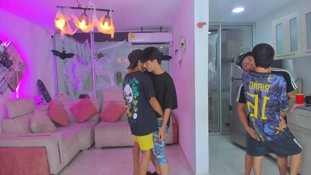 boysdeluxemilitary 16-10-2025 video jackoff