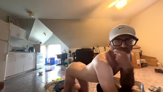 straightexhibitionistforcocks 16-10-2025 video spank