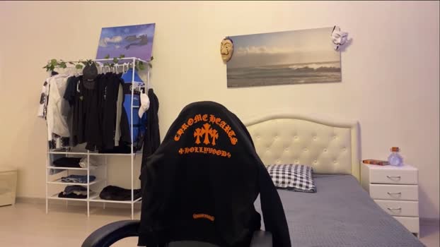 thomas617826 16-10-2025 video big