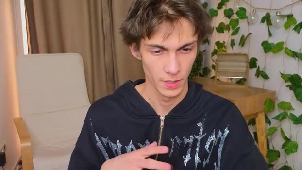 va1ora 16-10-2025 video horny