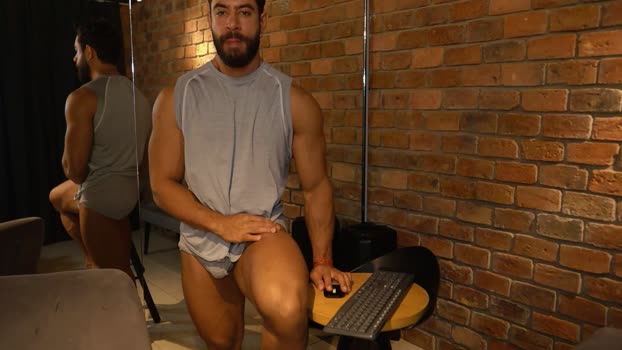 james_axel 19-10-2025 video toys