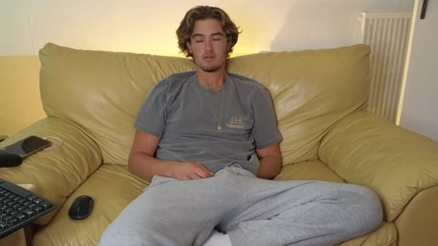 alex83530 22-10-2025 video Video