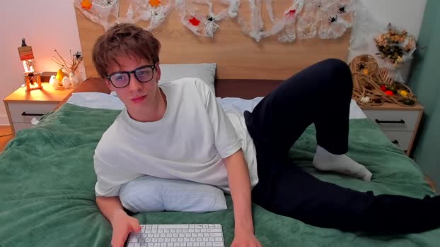 lanny_fandi 21-10-2025 video fuckhard