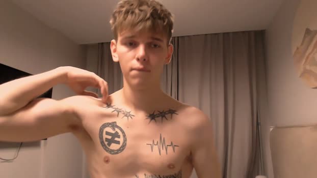 fredd_xanderrs 22-10-2025 video handsome