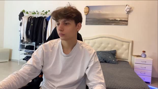 thomas617826 22-10-2025 video jerkoff