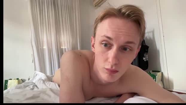 oliver_and_thomas 25-10-2025 video beauty