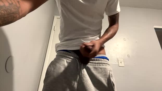 thee304slayer 26-10-2025 video kissing