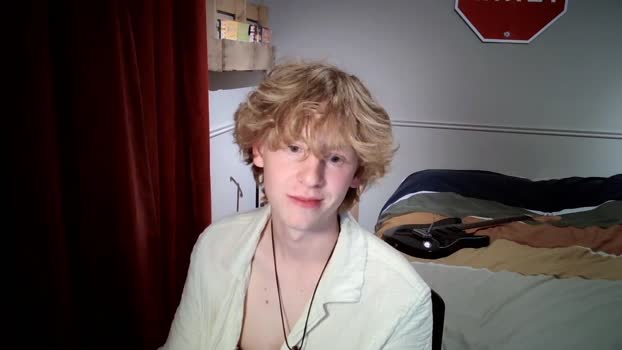 gayblondboy 27-10-2025 video spank