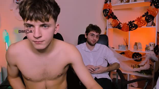 travis_wolf_ 27-10-2025 video suckcock