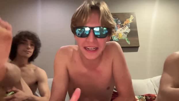 gavinnumbers 28-10-2025 video striptease