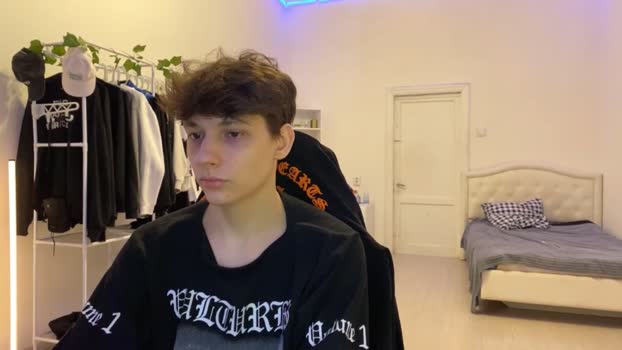 thomas617826 27-10-2025 video big