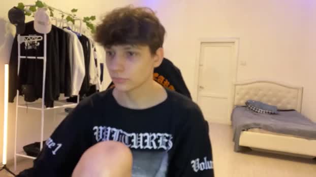 thomas617826 27-10-2025 video analtoy