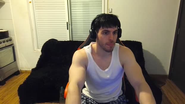 chicoblancolindo 28-10-2025 video bj-dildo