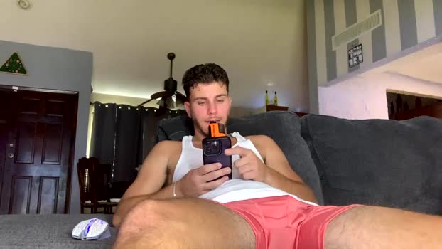 wentbrokeonstrippers 28-10-2025 video fuckhard