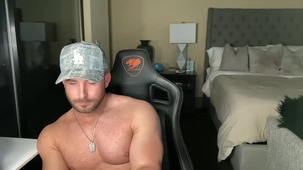 brettmycles 30-10-2025 video kissing