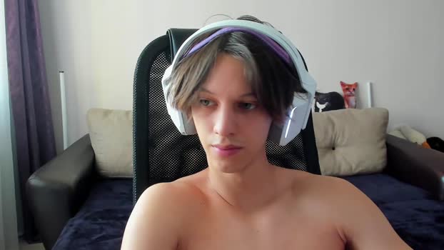 ostin_meoww 31-10-2025 video bj-dildo