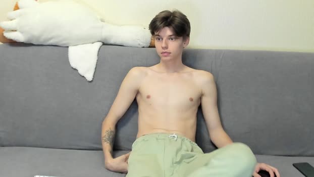 guy_liam1 03-11-2025 video oral