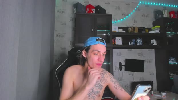 esthetics_boys 05-11-2025 video lick