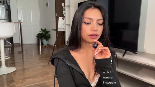 sweet_littleee Chaturbate Female 07-11-2025