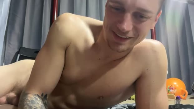 blue_eyed_beau 11-11-2025 video juicy