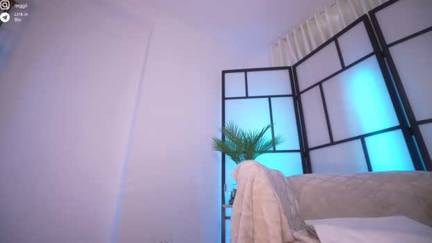 gigi_ulala Chaturbate Female 10-11-2025