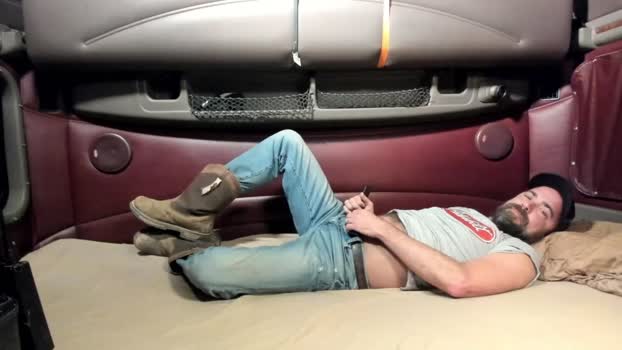 hardworkertn 11-11-2025 video fuckhard