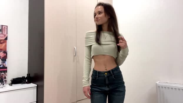 hoaarisa Female Chaturbate 10-11-2025
