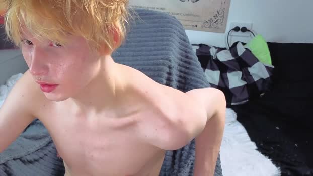 kessy_white 11-11-2025 video legs