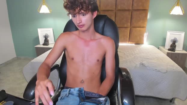 nicolasferrer18 11-11-2025 video harddick