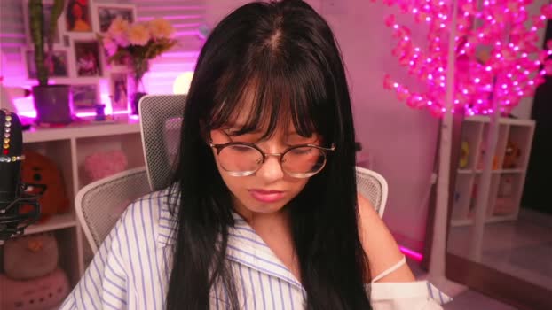 maru_chan_ Chaturbate Female 13-11-2025