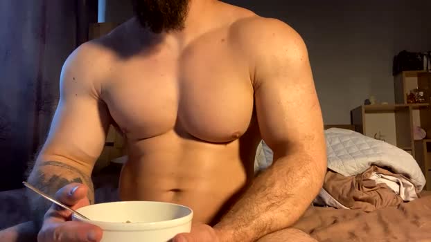 muscularjuggler 13-11-2025 video beauty