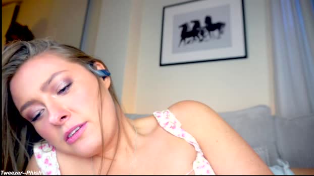 x_lily_x Chaturbate Female 13-11-2025