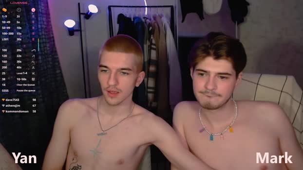 mark_sun 14-11-2025 video kissing