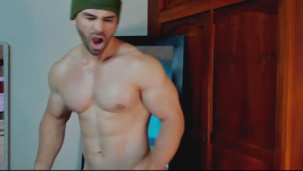 mathews_smith 14-11-2025 video Topless